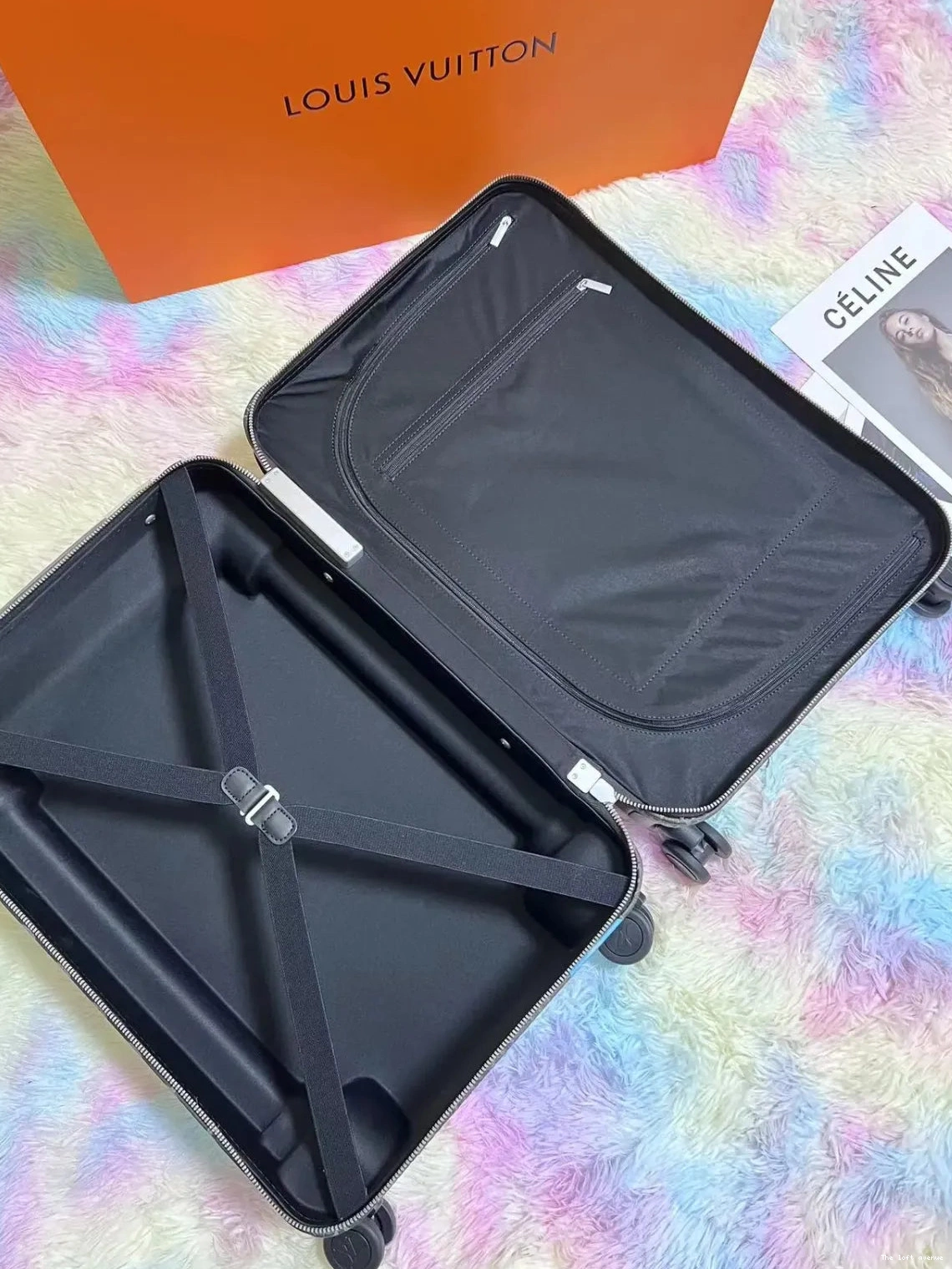 37L CUSTOM 55 ECLIPSE SUITCASE CABIN SUNRISE HORIZON 0716